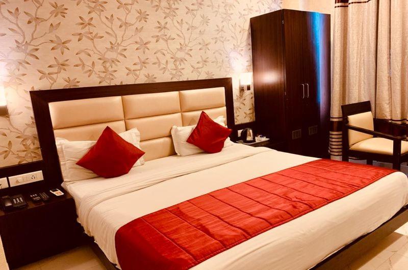 Hotel Shri Ram Νέο Δελχί Εξωτερικό φωτογραφία